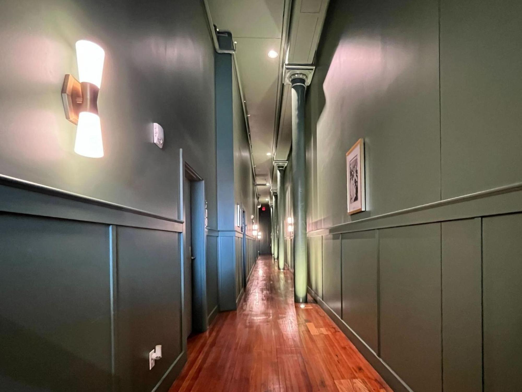 Bright And Modern In # 108 Apartment Louisville