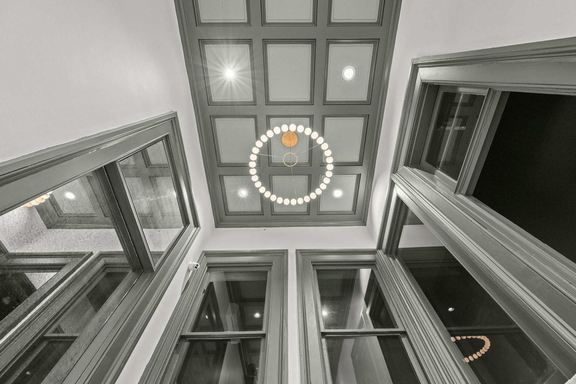 Bright And Modern In # 108 * Louisville