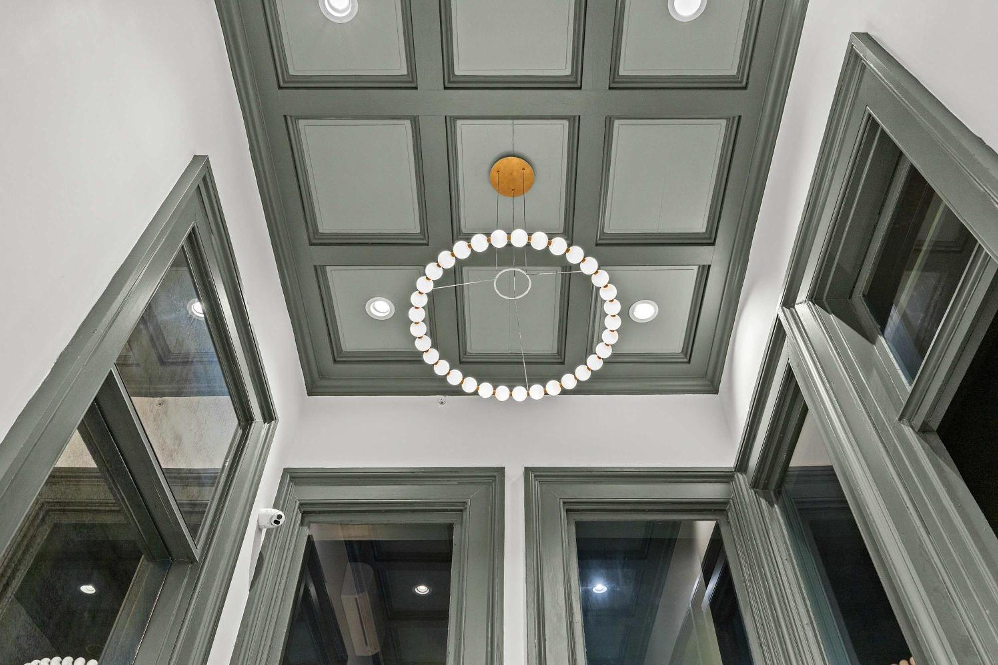 Bright And Modern In # 108 Apartment Louisville
