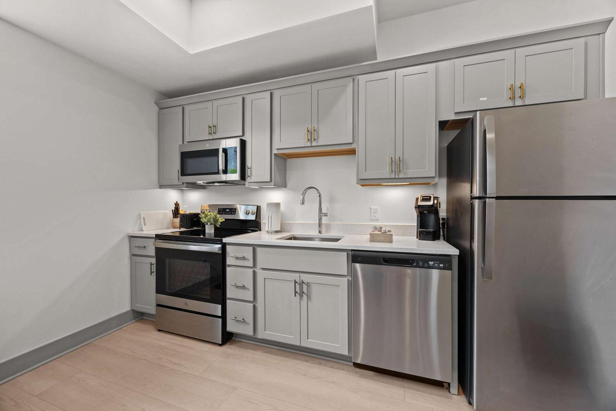 Bright And Modern In # 108 *